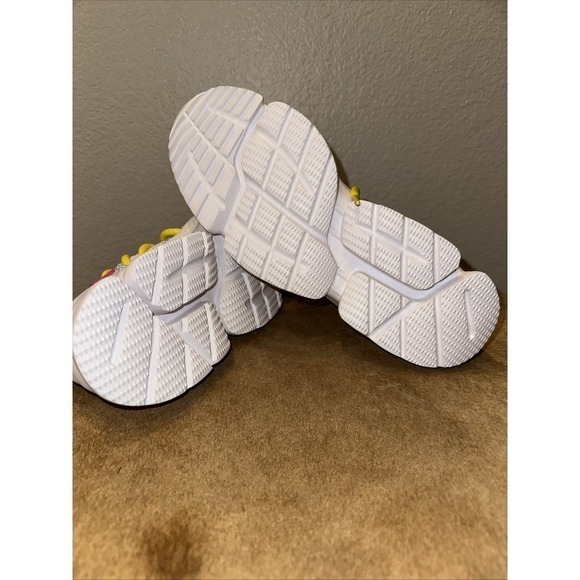 SIA‎ Collective Saved By The Bell model CV 0.0.02 Men Sz 6. NWOB - Picture 6 of 6